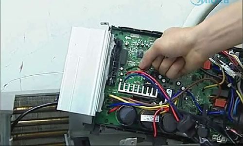 龙海美的空调电话是多少